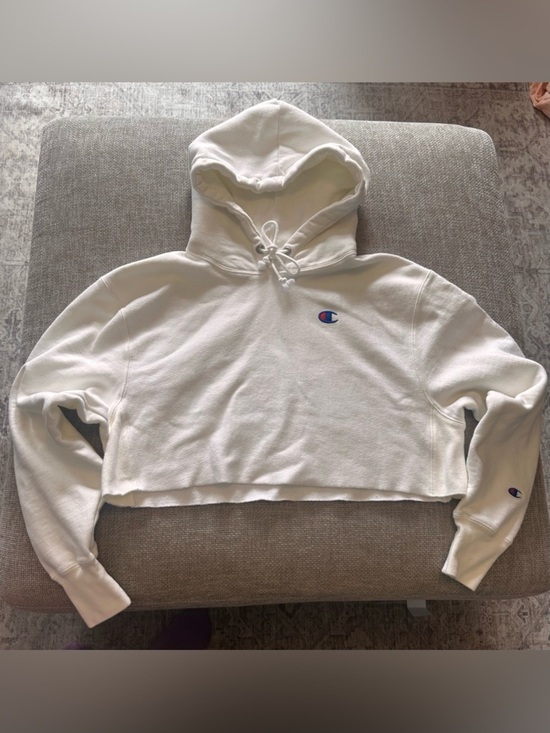 Champion Tops - Champion Pure White Cropped Hooded Sweatshirt with Embroidered Logo